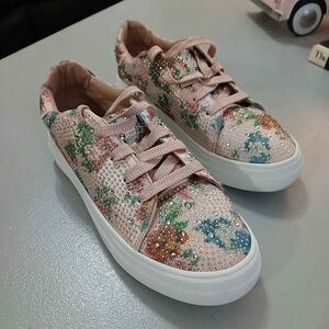 Forever Link girl shoes size 3